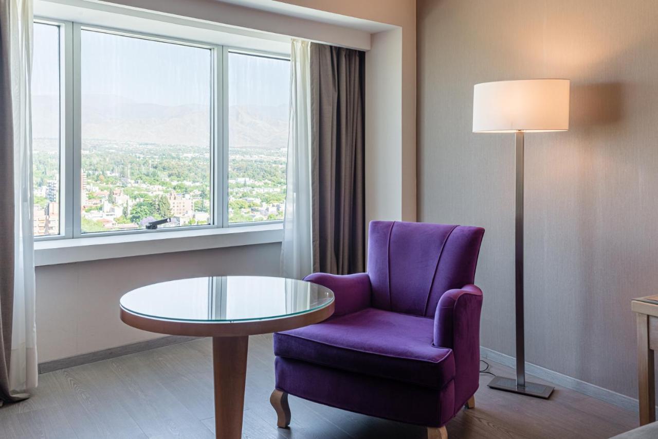 外交酒店 门多萨 外观 照片 A room at the hotel
