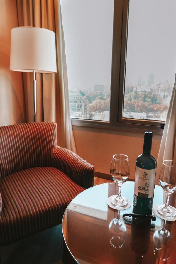 外交酒店 门多萨 外观 照片 A room at the hotel